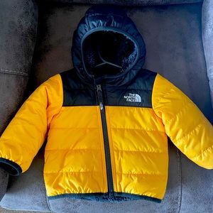 New w/out tag 3-6 months North Face